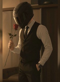 Mego - Male escort in Cairo Photo 3 of 5