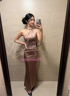 Megumi - puta in Osaka Photo 3 of 3