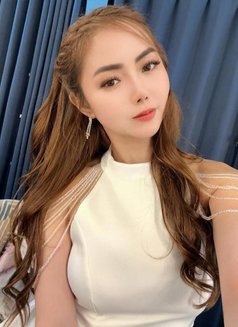 Megumi - escort in Tokyo Photo 6 of 8