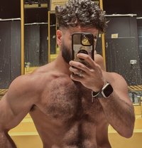 Megz4u - Male escort in Riyadh