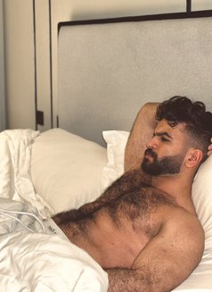 Megz4u - Acompañantes masculino in Riyadh Photo 1 of 4