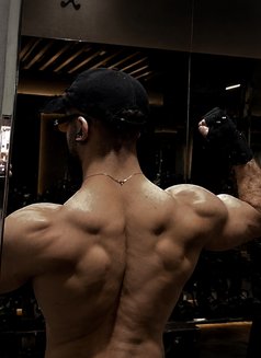 MegzHere!. - Male escort in Riyadh Photo 3 of 3