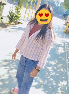 Mehak Arora - escort in Chandigarh Photo 7 of 16