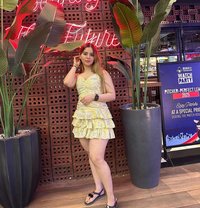 Mehak College Student – Indian - puta in Dubai Photo 1 of 4