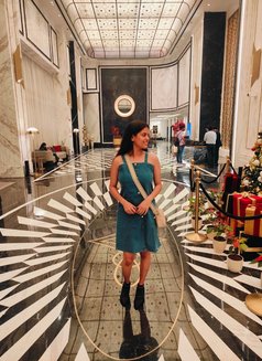 Mehak - puta in Mumbai Photo 8 of 13