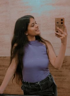 Mehak - puta in Mumbai Photo 10 of 13