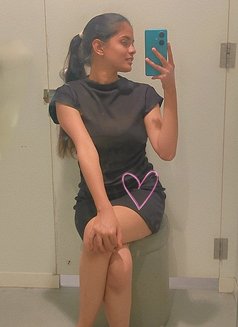 Mehak - puta in Mumbai Photo 13 of 13