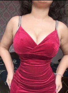 Ruhi - escort in Pune Photo 4 of 6