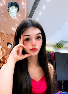 Mehak - Transsexual escort in Noida Photo 3 of 8