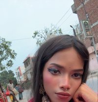 Mehak - Transsexual companion in New Delhi