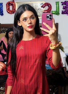 Mehak - Transsexual escort in Noida Photo 2 of 9