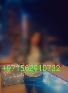 Mehak Indian Girl - escort in Dubai Photo 1 of 2