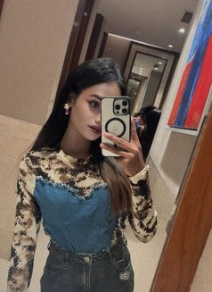 Mehak Malik - Transsexual escort in New Delhi Photo 19 of 20