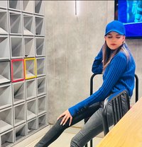 Mehar - puta in Dubai