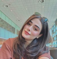 Mehar - puta in Dubai
