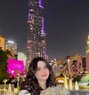 Mehar - puta in Dubai Photo 4 of 5