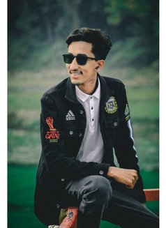 Mehedi Hasan - Acompañantes masculino in Dhaka Photo 1 of 3