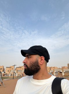 Mehrab - Male escort in New Delhi Photo 8 of 12