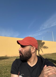 Mehrab - Male escort in New Delhi Photo 9 of 12