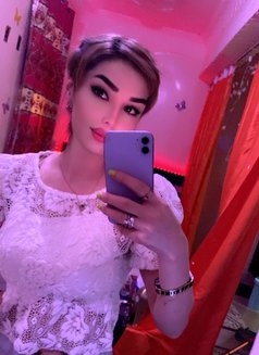 Mehriban - escort in Muscat Photo 5 of 15