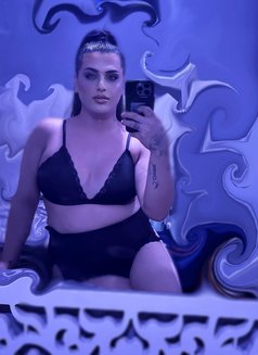 Mehtap - Transsexual escort in İstanbul Photo 1 of 5