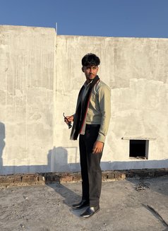 Mehul - Male escort in Surat Photo 10 of 10