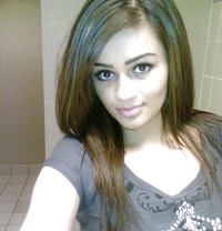 Mehwish - escort in Karāchi