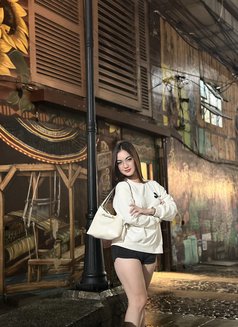 Mei - Acompañantes transexual in Manila Photo 5 of 7