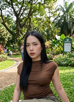 Mei Lee - Acompañantes transexual in Abu Dhabi Photo 1 of 5