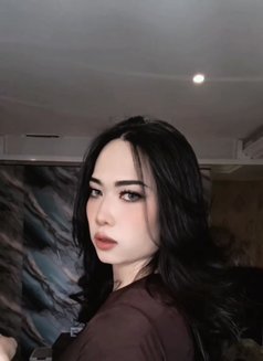 Mei Lee - Acompañantes transexual in Abu Dhabi Photo 2 of 5