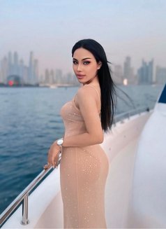 Meii Great Suck x Fully Functional - Acompañantes transexual in Dubai Photo 11 of 12