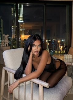 Meii Great Suck x Fully Functional - Transsexual escort in Dubai Photo 15 of 28