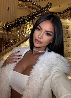 Meii Great Suck x Fully Functional - Transsexual escort in Dubai Photo 20 of 28