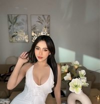 Meii Hard Cock x Fully functional - Transsexual escort in Dubai