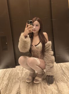 Meileys - Transsexual escort in Bangkok Photo 4 of 14