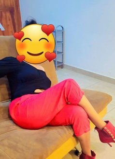 Thush (25Y) Vip Indipendent Girl Dehiwal - escort in Colombo Photo 1 of 4