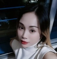 Meizi - puta in Toronto