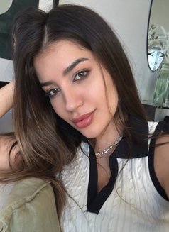 Mel - escort in Dubai Photo 20 of 25