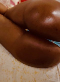 Mel - escort in Riyadh Photo 6 of 6