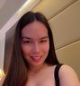 Mel - Transsexual escort in Abu Dhabi Photo 2 of 3