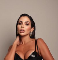 Mel Party - escort in Saint-Tropez