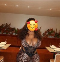 Lisa - puta in Abidjan