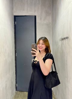 Mela - escort in Manila Photo 6 of 8