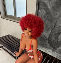 Tiara squirting hottie and GFE🤪 - puta in Dubai Photo 8 of 9