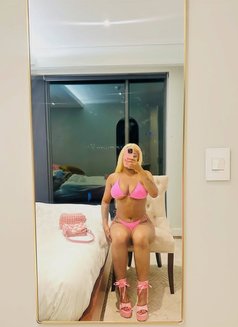 Melany Baddie - puta in Yokosuka Photo 2 of 5