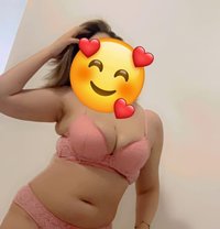 Mélina - escort in Algiers