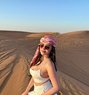 Melina - puta in Al Manama Photo 1 of 6