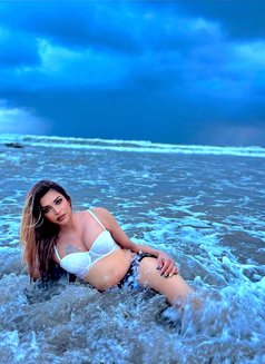 MELINA - Transsexual escort in Bangalore Photo 6 of 11