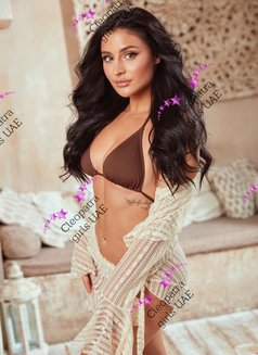 MELINDA CHARMING - escort in Abu Dhabi Photo 3 of 10