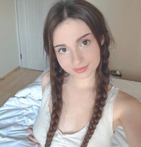 Melinda - escort in Al Manama